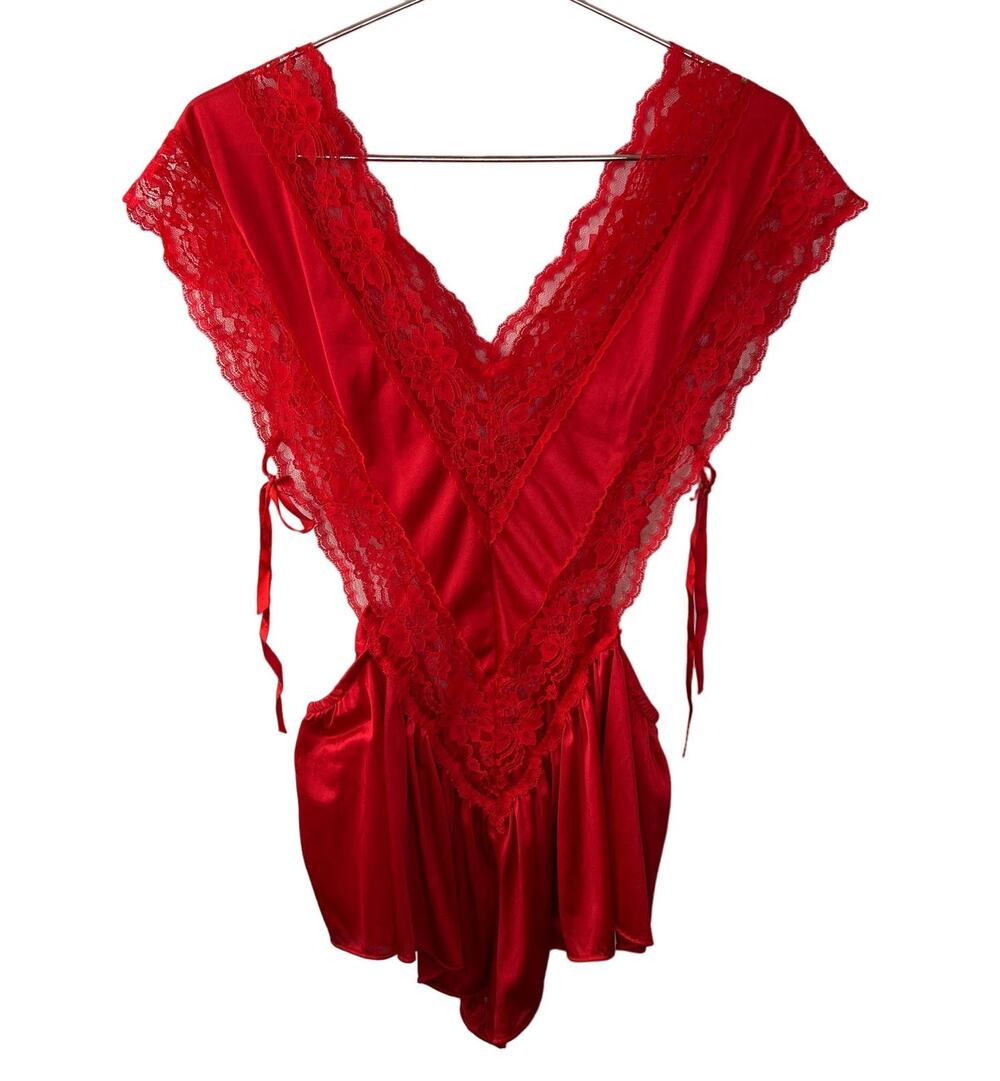 Vintage Teddy Bodysuit Red Cut Out Sides Lace Floral Drawstring Deep V-Neck O/S